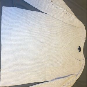 Sleeve detailed v neck sweater